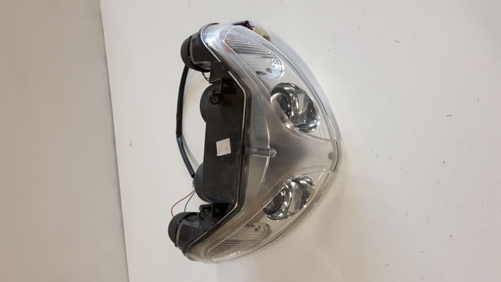 Headlight for the scooter