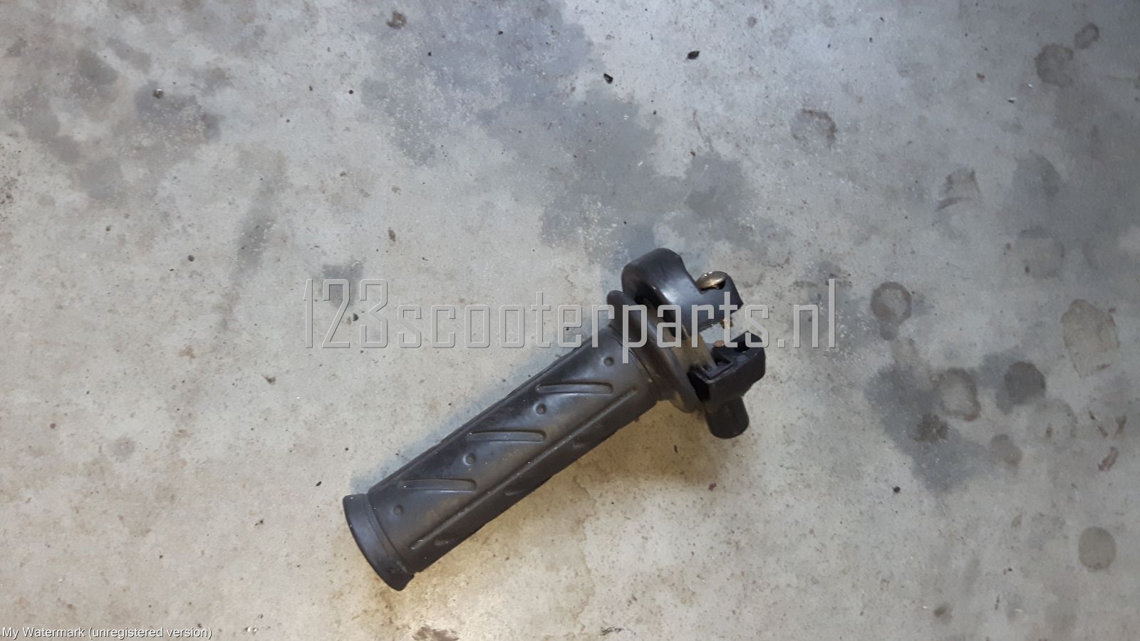 Kymco ZX gas handle