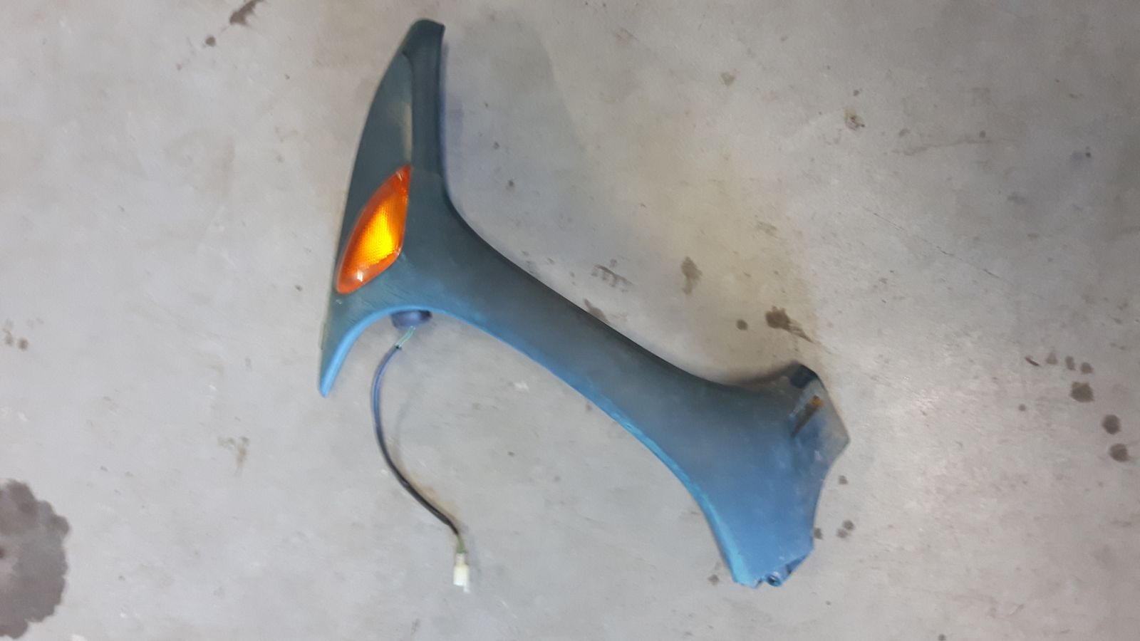 Honda Bali front side cover and flashing light